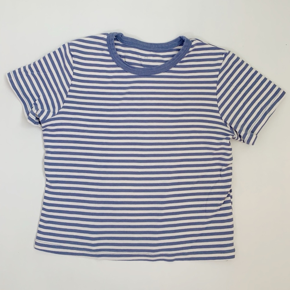 JUST SOLD ON DEPOP Striped t-shirt